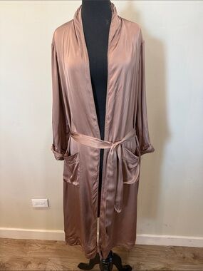 Aritzia Wilfred gold rose pilier robe